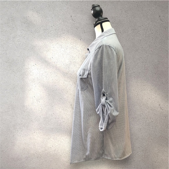 Eden & Olivia women’s shirt - Picture 3 of 12